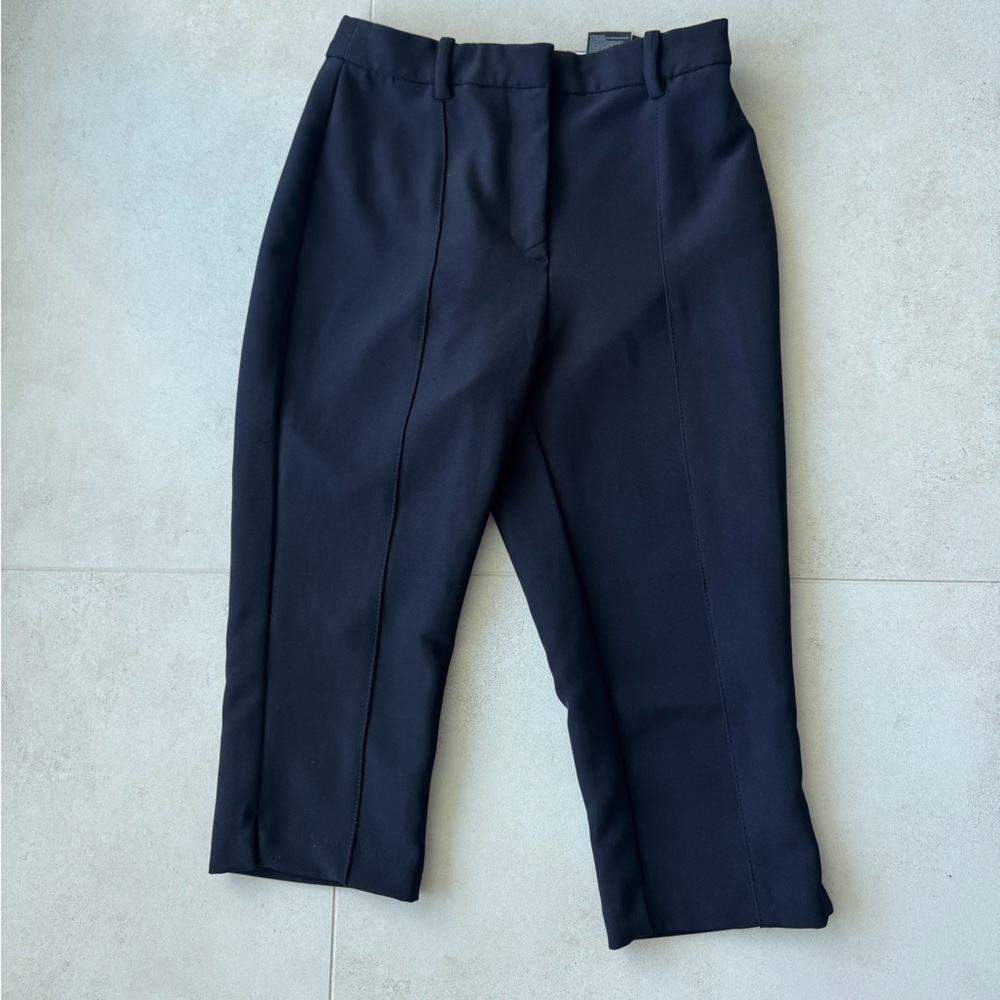 FREE H&M Women's Black Capris